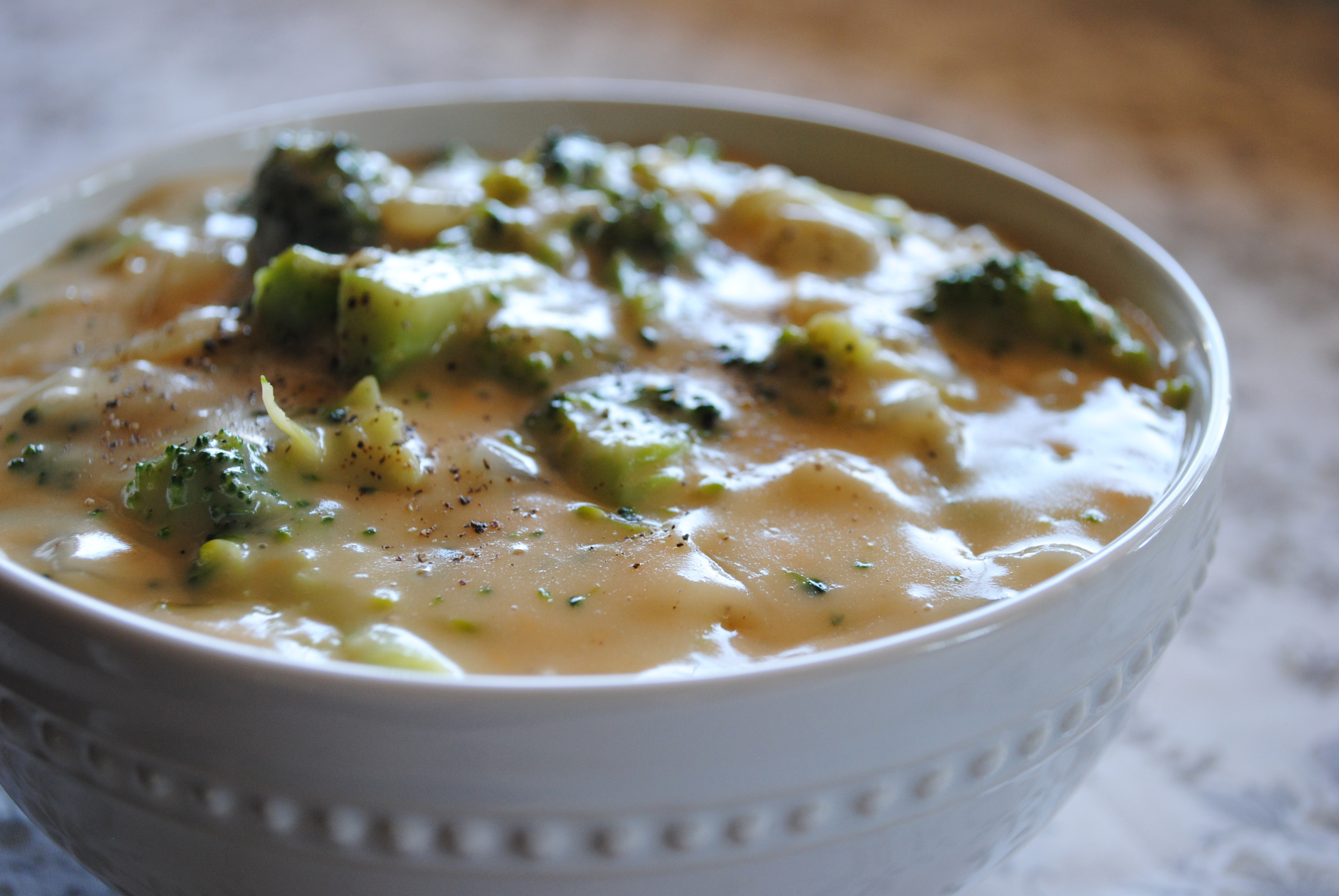 Vegan Broccoli Cheese Soup
 Creamy Broccoli Cheese Soup