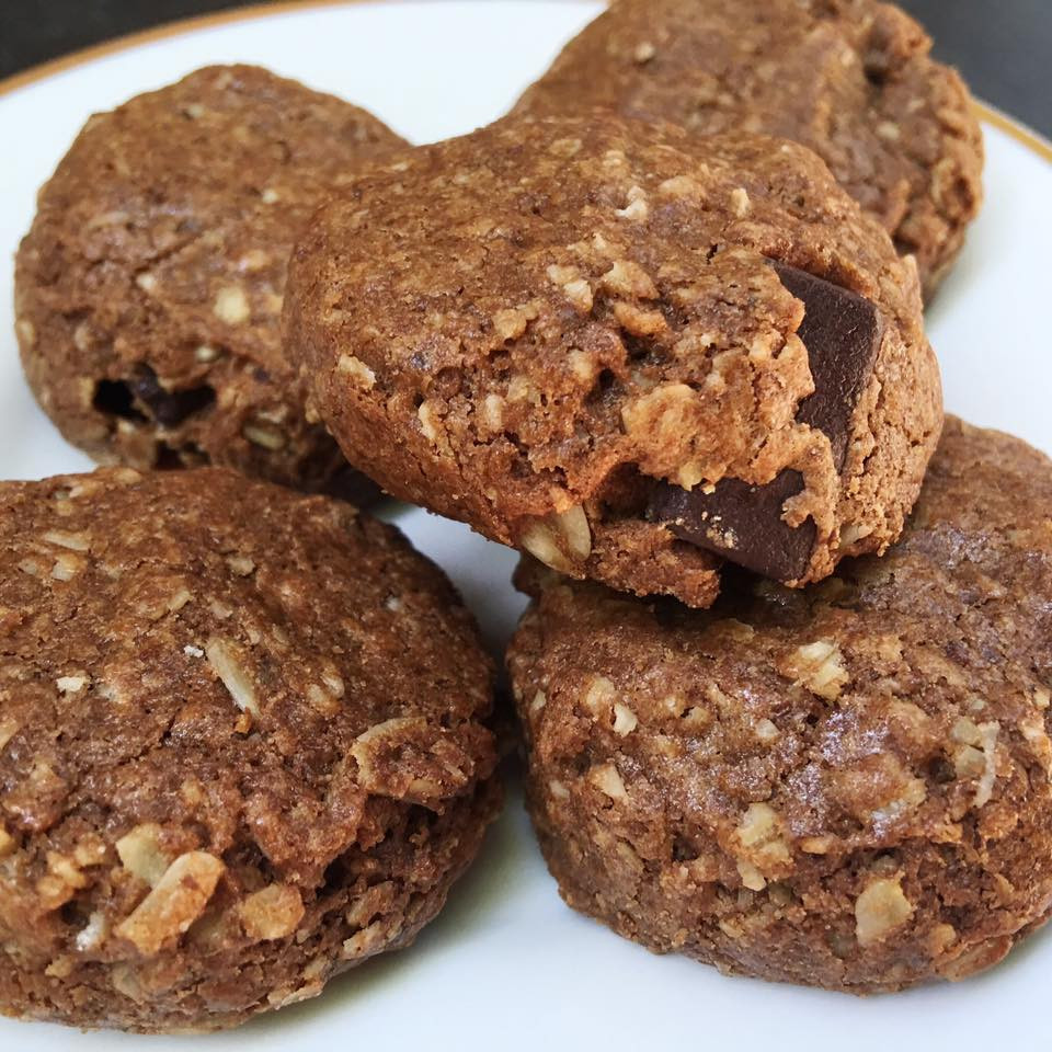 Vegan Chewy Chocolate Chip Cookies
 Vegan Thick and Chewy Chocolate Chip Cookies