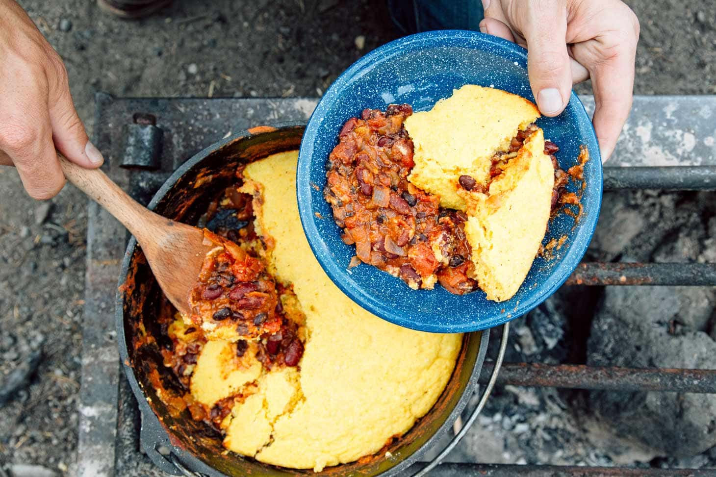 Vegan Dutch Oven Camping Recipes
 Dutch Oven Ve arian Chili & Cornbread