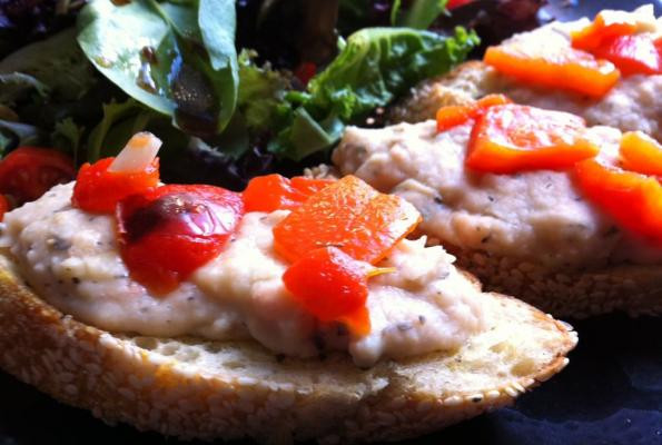 Vegan Italian Appetizers
 Italian White Bean Crostini