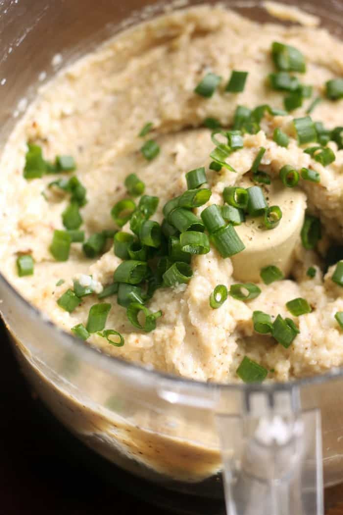 Vegan Mashed Cauliflower
 Vegan Roasted Garlic Mashed Cauliflower