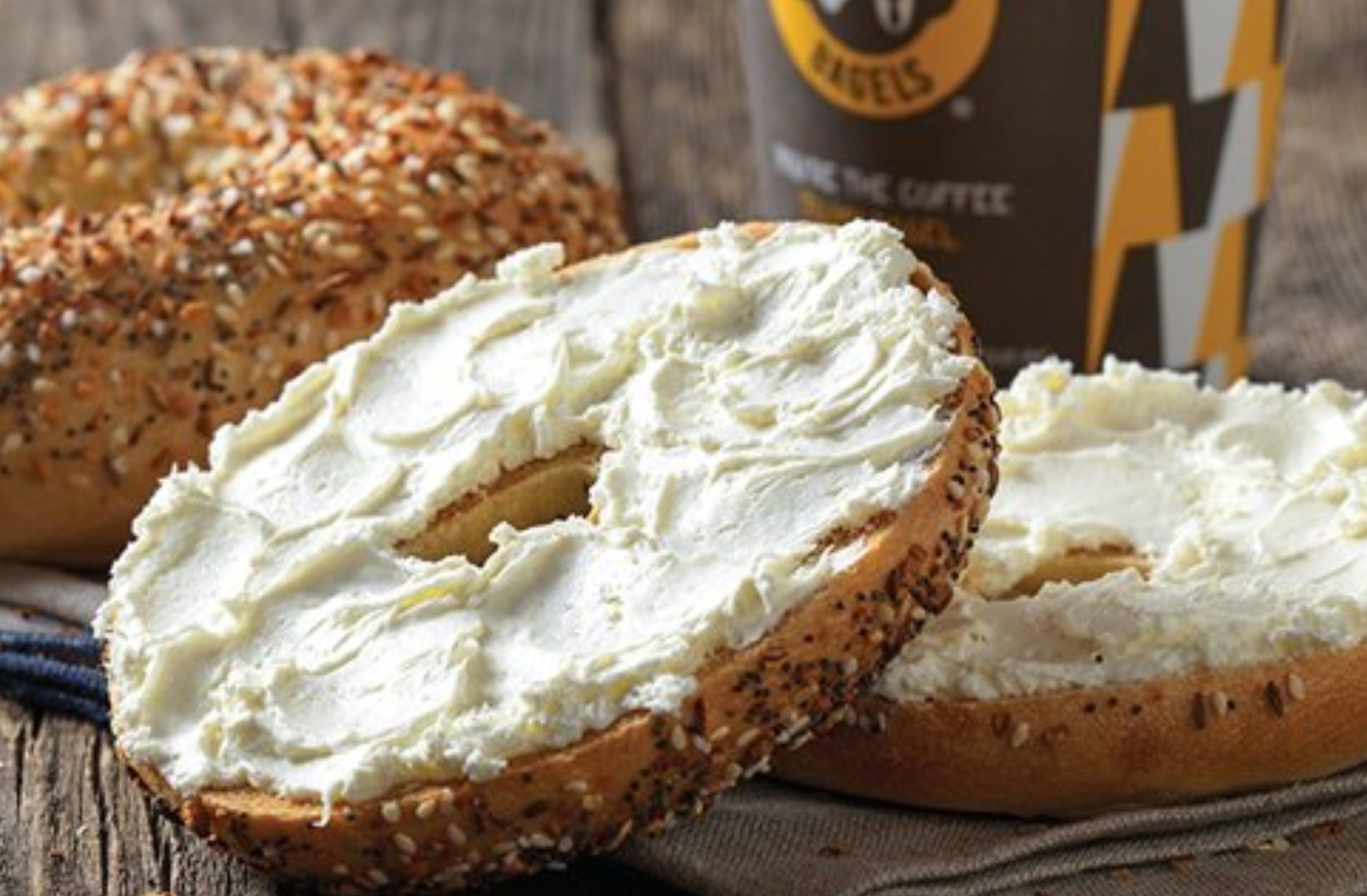 Vegan Options At Einstein Bagels
 Biggest Bagel Chain In US Adds Vegan Cream Cheese In