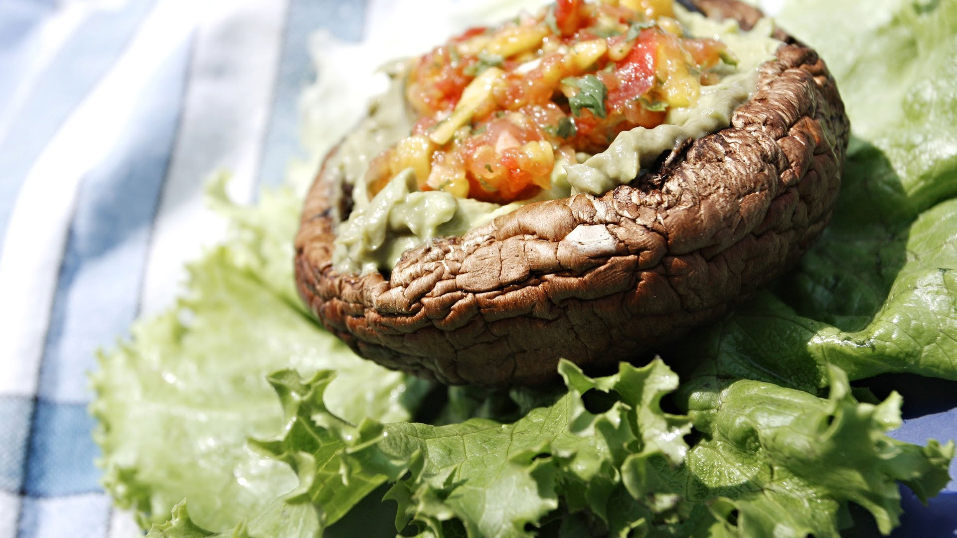 Vegan Recipes Portobello Mushrooms
 Portobello Mushroom Burger Recipe – Healthy Vegan Recipes