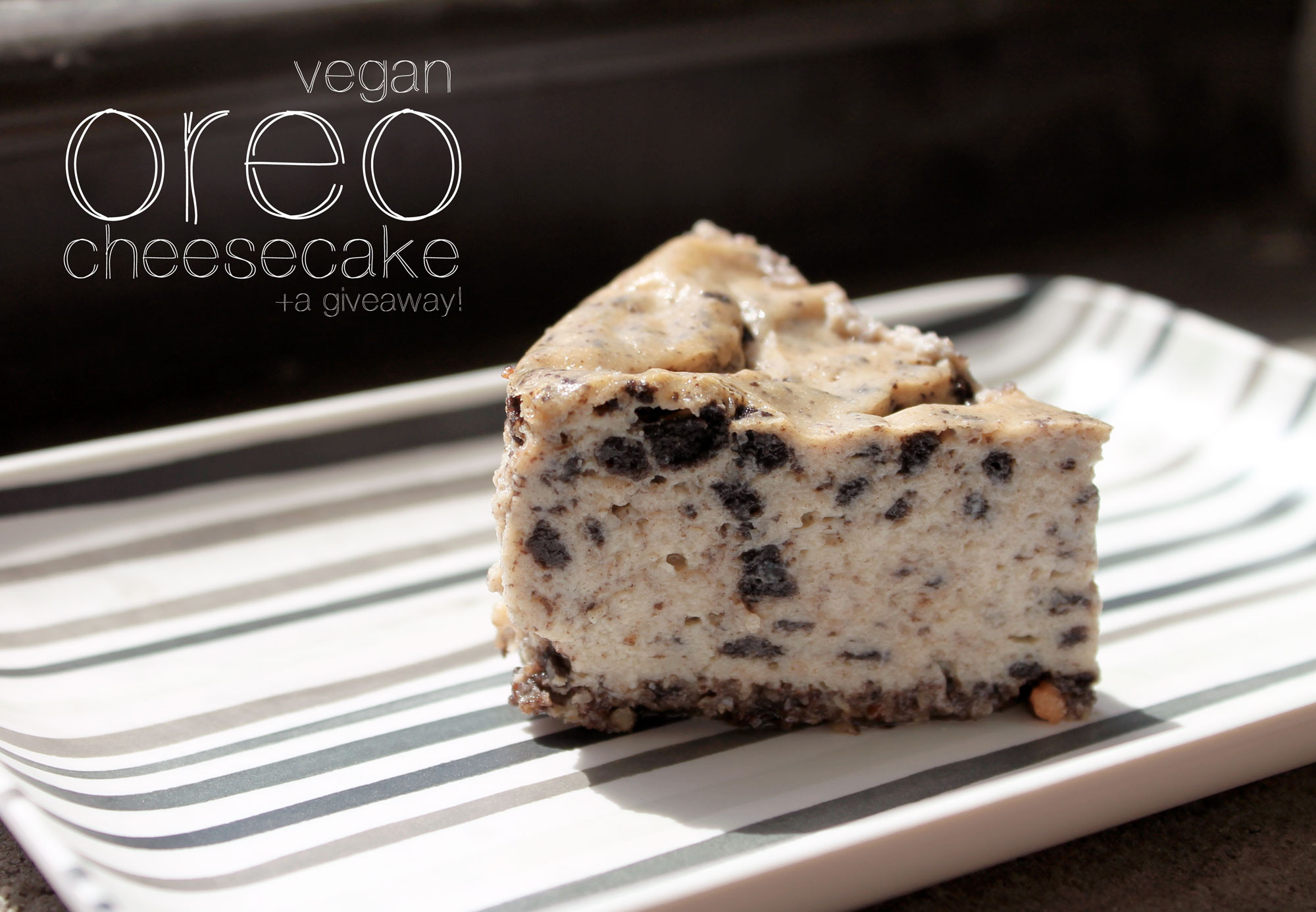 Vegetarian Cheese Cake
 Oreo Vegan Cheesecake and Mira Brands Food Container