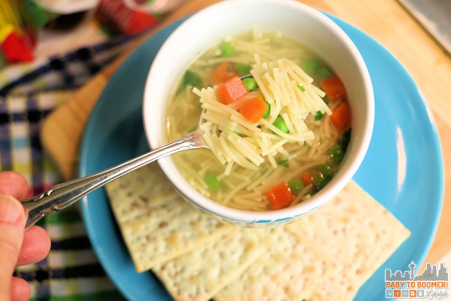 Vegetarian Chicken Noodle Soup
 Ve arian Chicken Noodle Soup in 5 Minutes