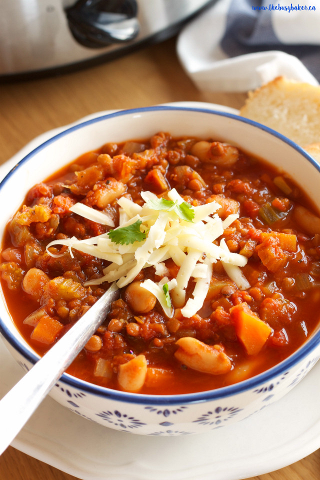 Vegetarian Crock Pot Chili Recipe
 Crock Pot Ve arian Chili Slow Cooker The Busy Baker