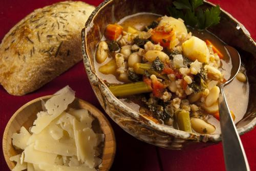 Vegetarian Farro Recipes
 Italian Style Ve arian Farro Soup Recipe