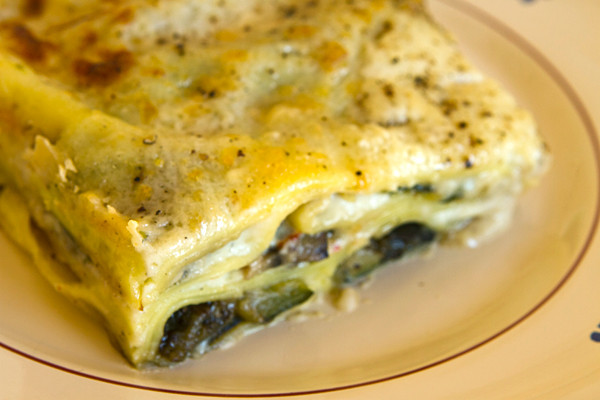 Vegetarian Lasagna With Bechamel Sauce
 ve arian lasagna white sauce