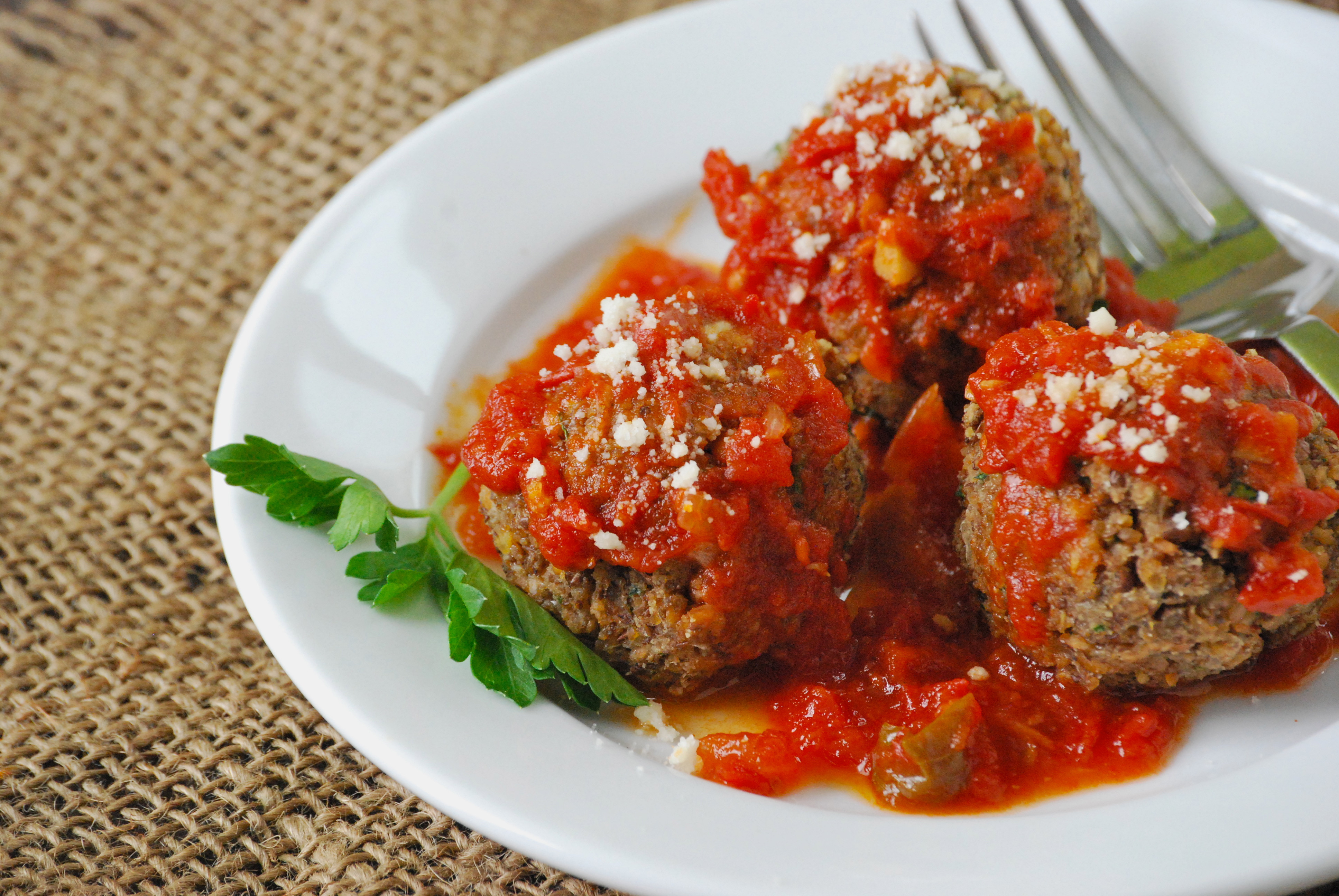 Vegetarian Meatball Recipes
 Ve arian Lentil Meatballs