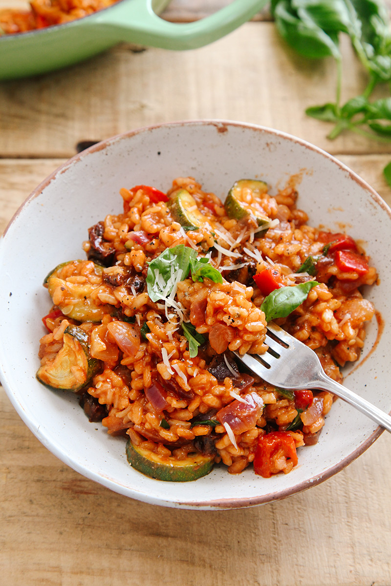 Vegetarian Mediterranean Recipes
 Tomato & Roasted Mediterranean Ve able Risotto Vegan