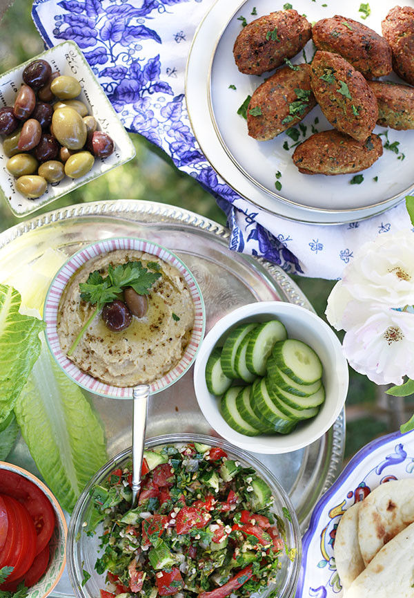 Vegetarian Middle Eastern Recipes
 A Simple Middle Eastern Dinner with An Edible Mosaic