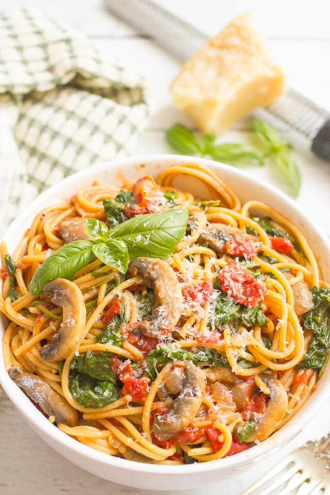 Vegetarian Noodle Recipes
 e pot ve arian spaghetti video Family Food on