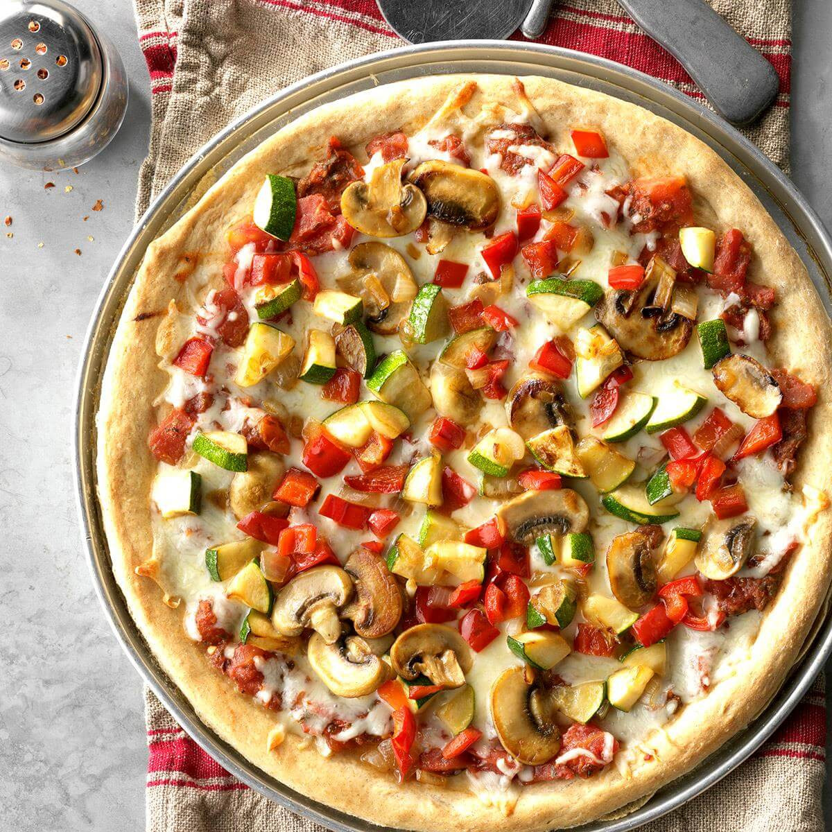 Vegetarian Pizza Recipes
 30 Ve arian Pizza Recipes for Veggie Lovers