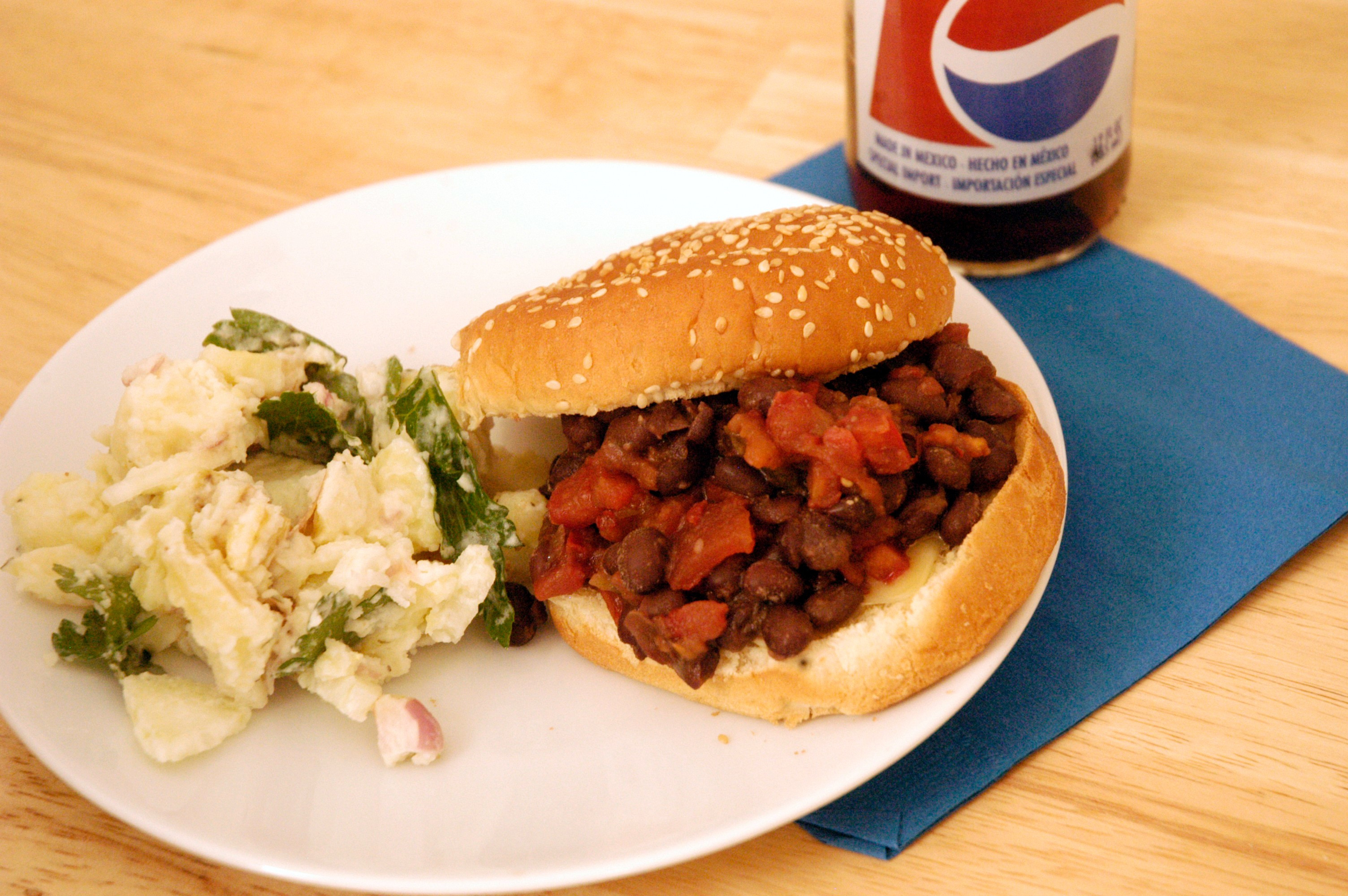 Vegetarian Sloppy Joes Beans
 Meatless Monday Ve arian sloppy Joes with black beans