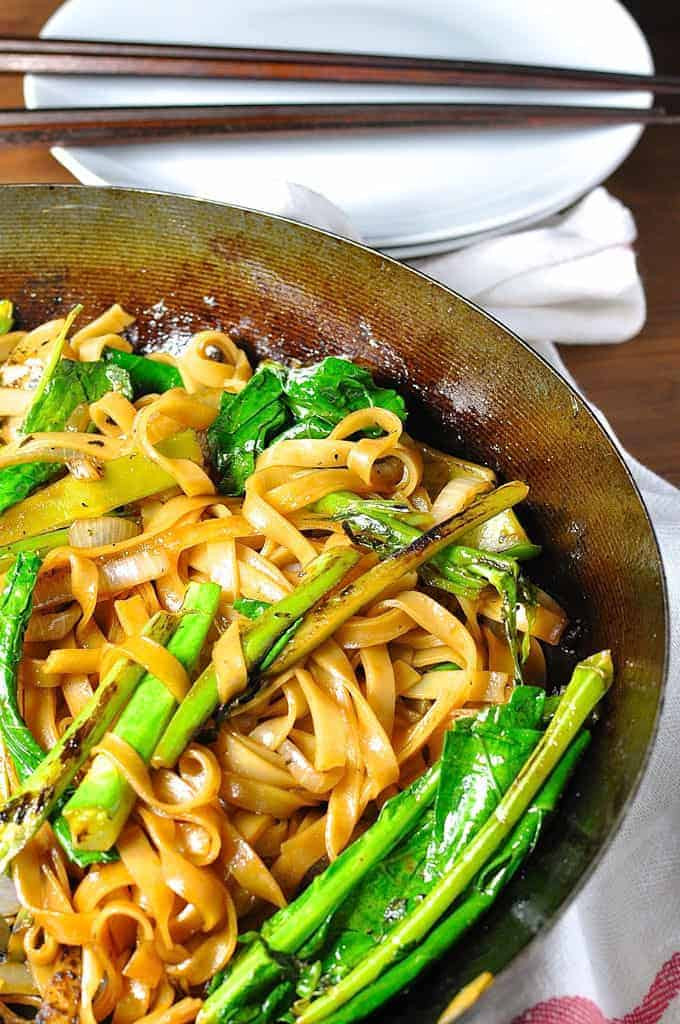 Vegetarian Thai Noodle Recipes
 Ve arian Thai Noodles Pad See Ew