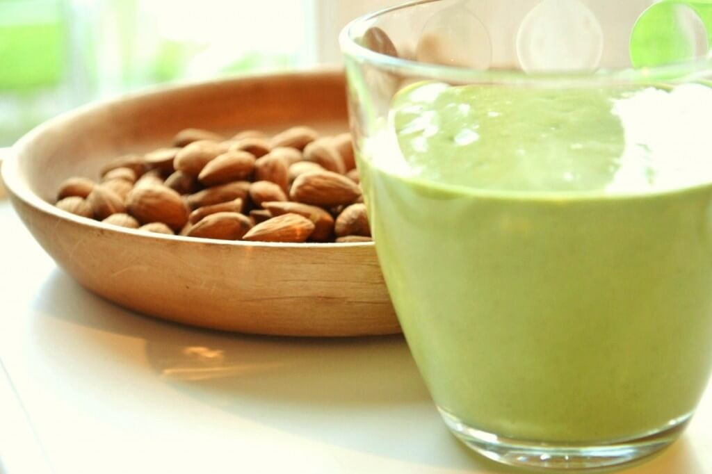Weight Loss Smoothies Recipes With Almond Milk
 Almond Milk Smoothie For Smoother Skin