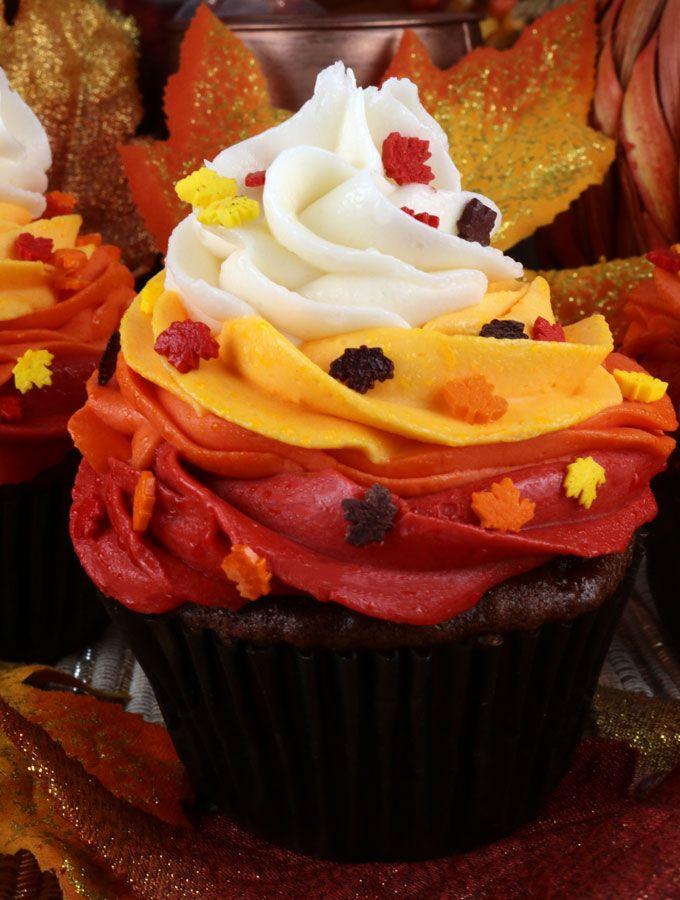25 Fabulous Autumn Fall Cupcakes
 Best 25 Thanksgiving cupcakes ideas on Pinterest