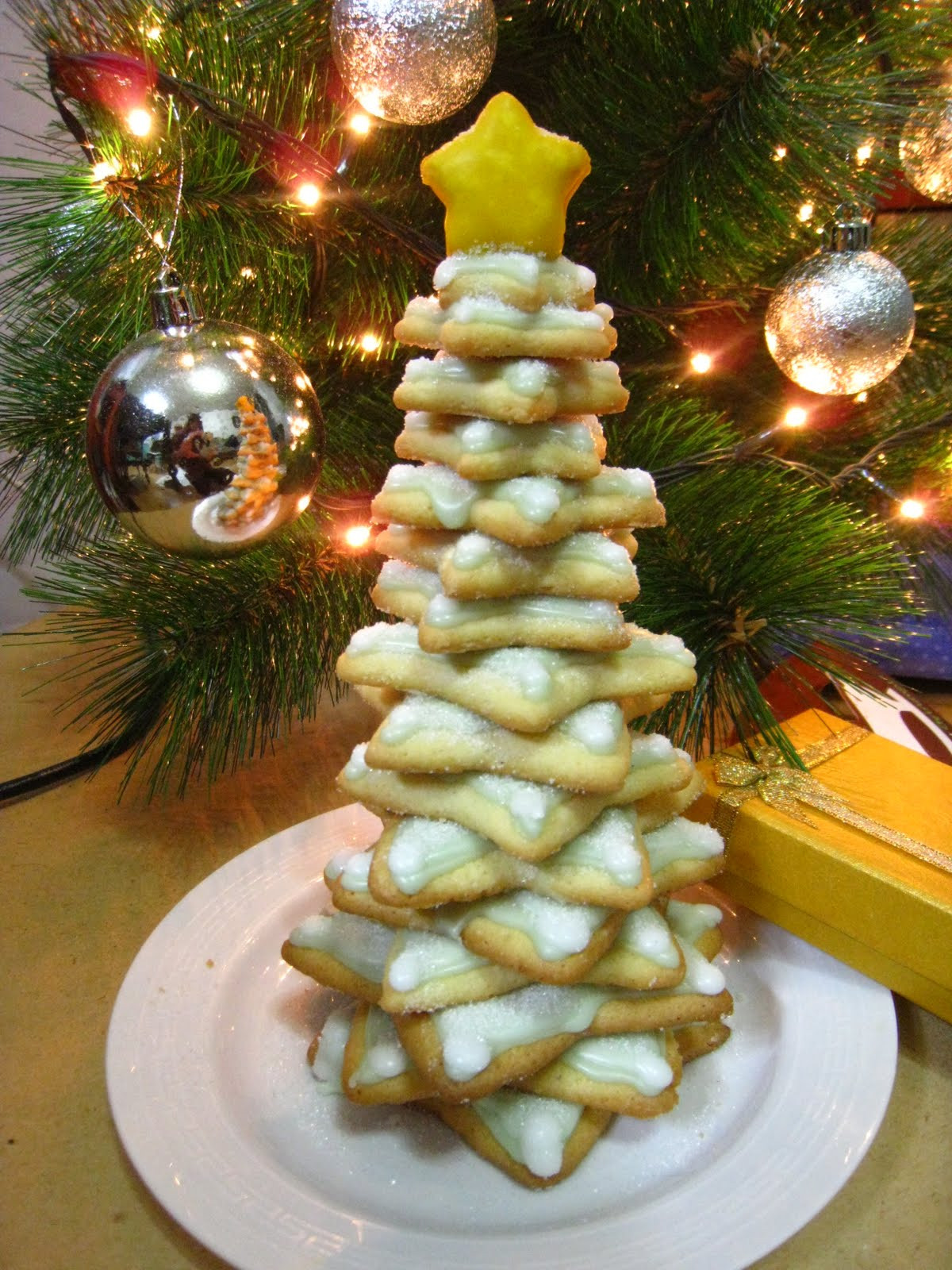 3D Christmas Tree Cookies
 Something Sweet Christmas Tree Cookie Tower