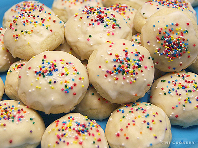 Anisette Christmas Cookies
 Anisette Cookies