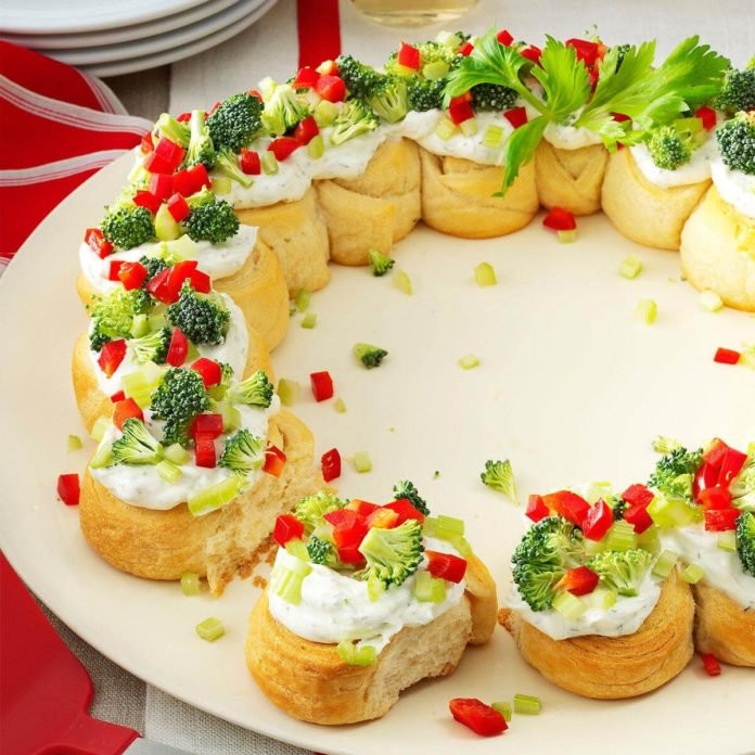 Appetizers For Christmas
 21 Appetizer Recipes for Your Holiday Party