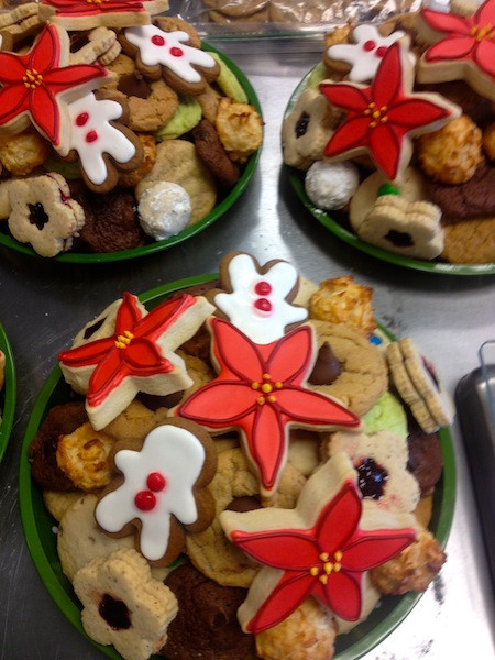 Assorted Christmas Cookies
 Cookies & Cake Pops