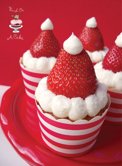 Beautiful Christmas Desserts
 1000 ideas about Christmas Cupcakes Decoration on