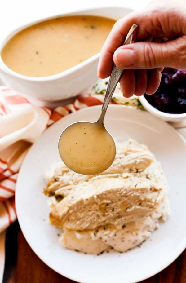 Best Thanksgiving Gravy
 Turkey Gravy • Food Folks and Fun