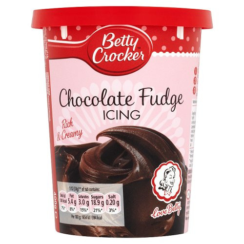 Betty Crocker 3 Ingredient Christmas Swirl Fudge
 Betty Crocker Chocolate Fudge Frosting