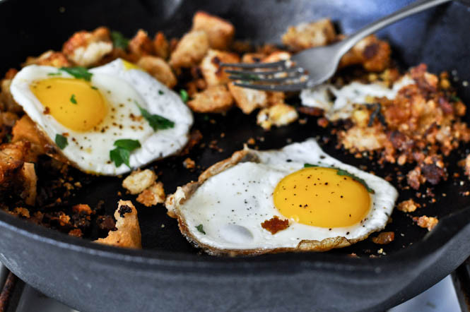 Breakfast On Thanksgiving Day
 Day After Thanksgiving Breakfast Hash with Cheddar Mashed