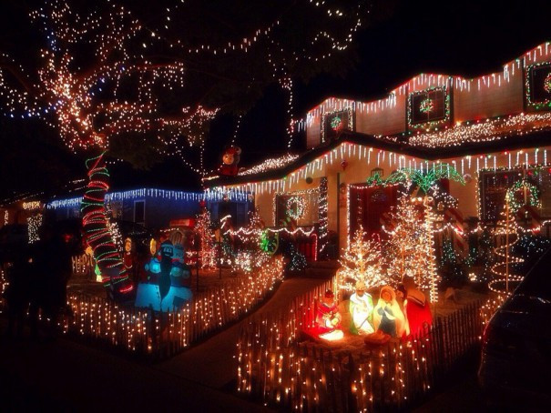 Candy Cane Lane Christmas Lights
 Best Christmas Light Displays in Los Angeles