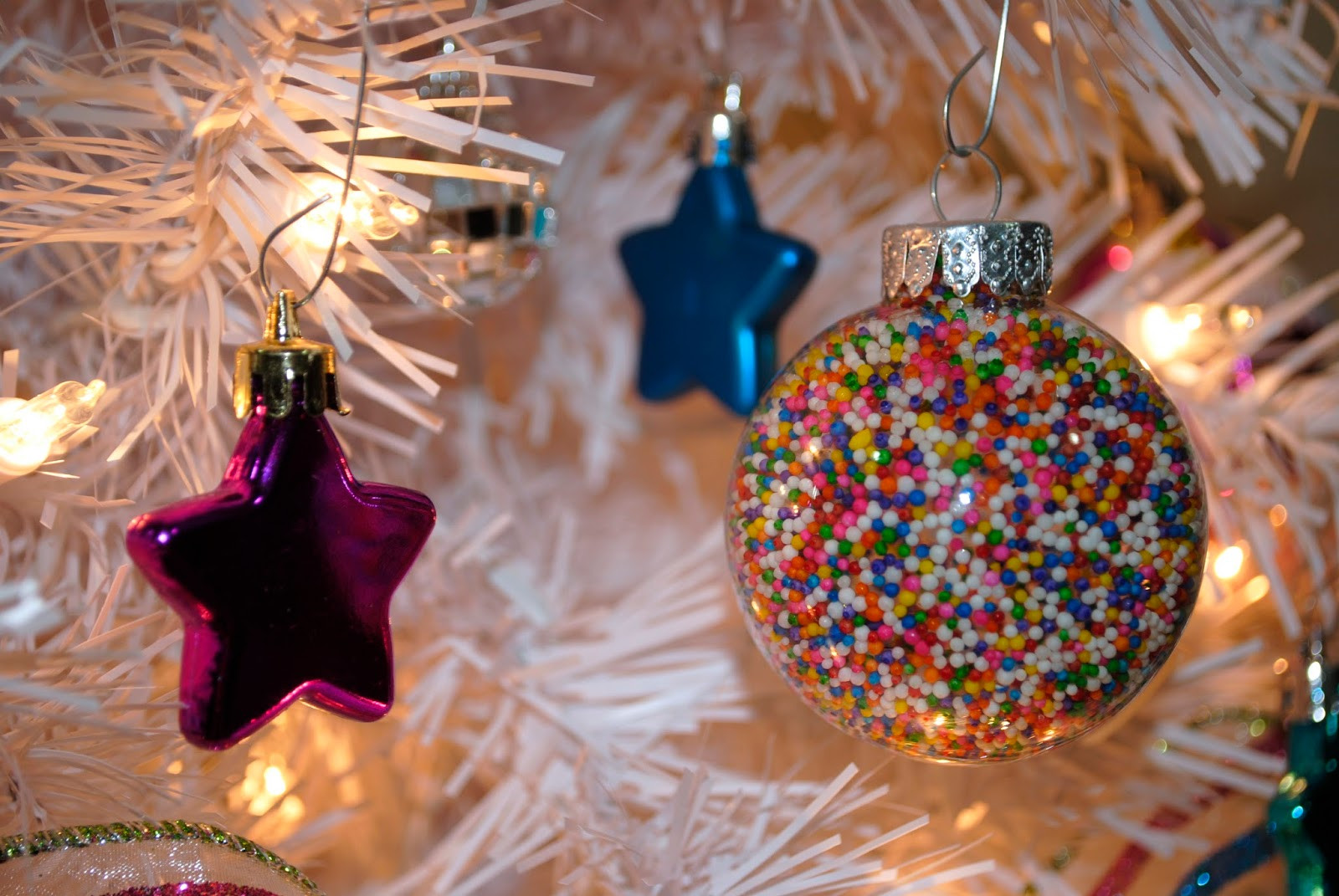 Candy Christmas Tree Ornaments
 I ve always wanted a white tree covered with candy themed