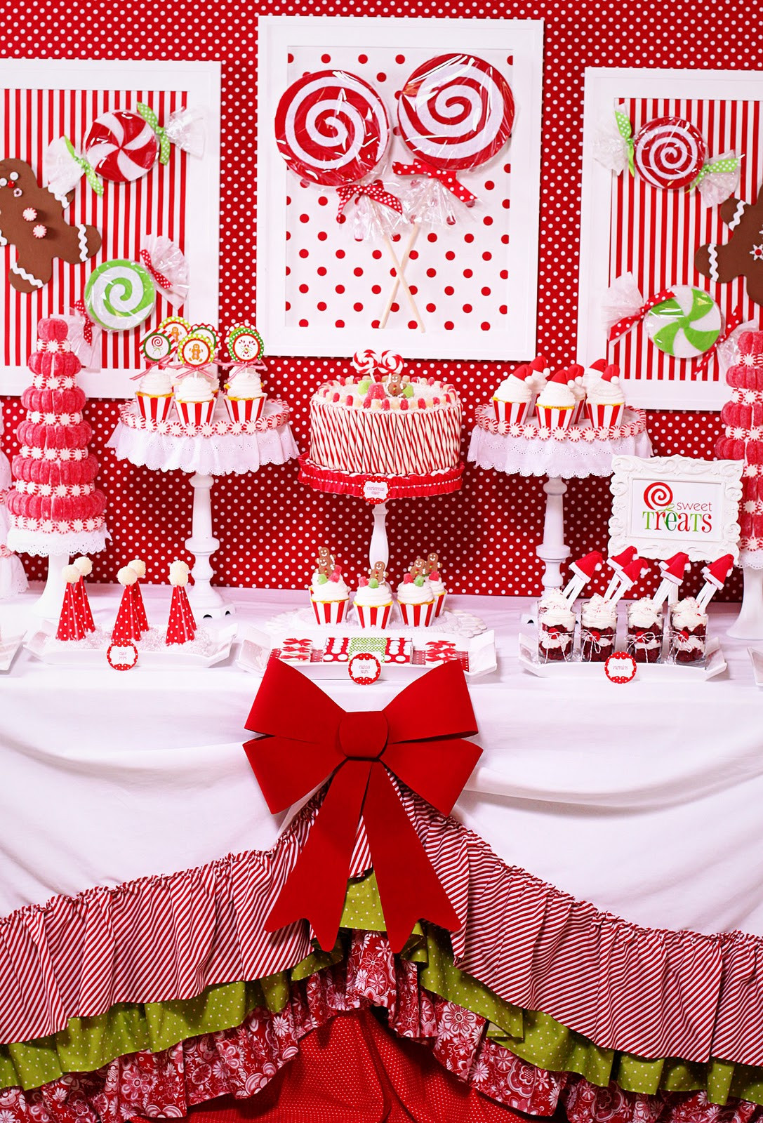 Candy For Christmas
 Amanda s Parties To Go Candy Christmas Dessert Table