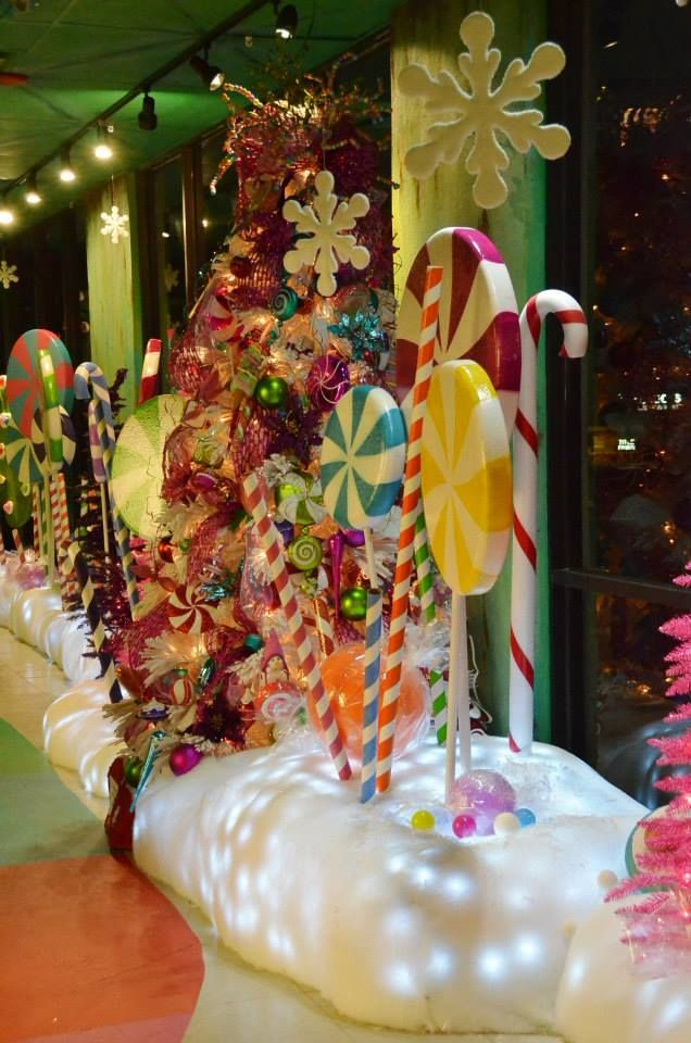 Candy Themed Christmas Decorations
 Best 25 Candy land christmas ideas on Pinterest