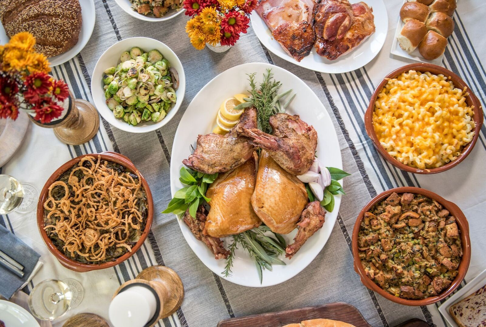 Catering Thanksgiving Dinner
 Houston s Best Thanksgiving Day Catering Options 2017