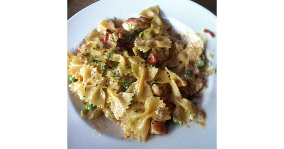 Cheesecake Factory Farfalle With Chicken And Roasted Garlic
 The Cheesecake Factory s Farfalle With Chicken and Roasted