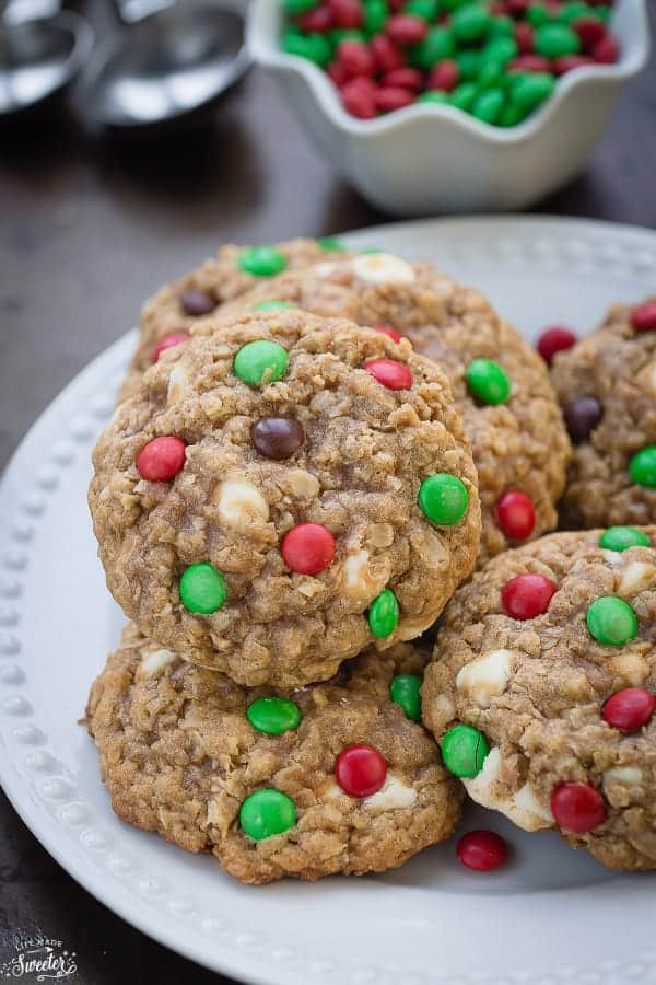 Chewy Christmas Cookies
 Christmas Oatmeal M&M Cookies