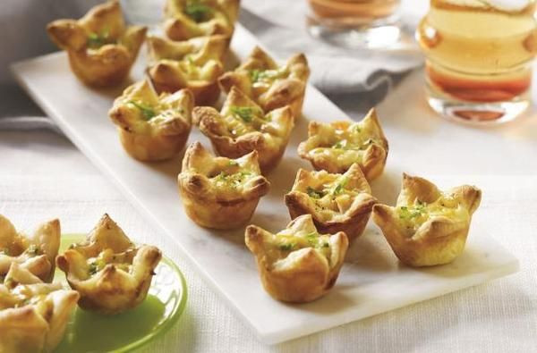Christmas Appetizers For A Crowd
 10 Easy Appetizer Recipes For Your Holiday Party