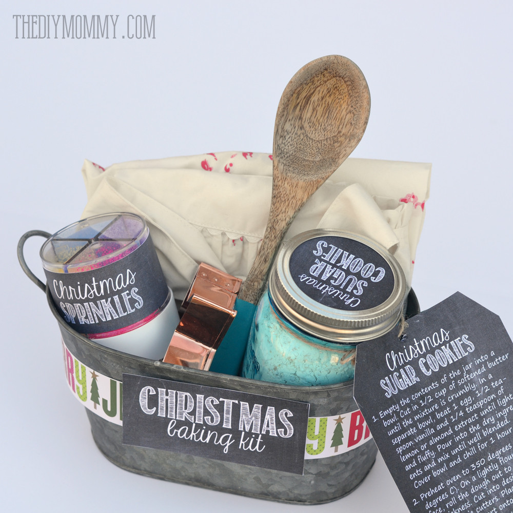 Christmas Baking Gift Ideas
 A Gift in a Tin Christmas Baking Kit