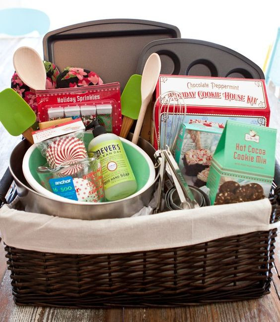 Christmas Baking Gifts
 Baking basket Great baker lover t idea