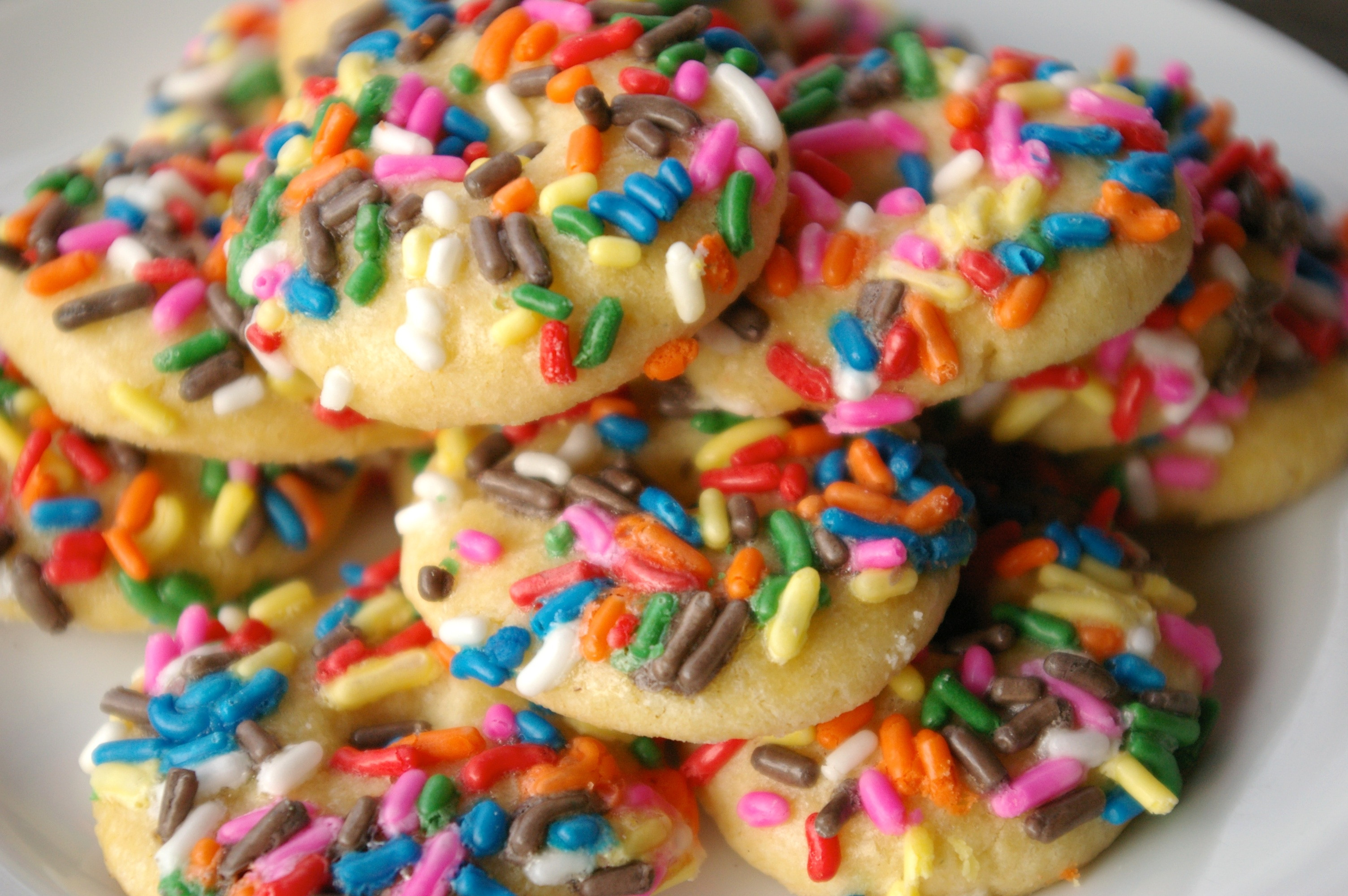 Christmas Butter Cookies With Sprinkles
 Galletas con Chochitos Mexican Butter Cookies with