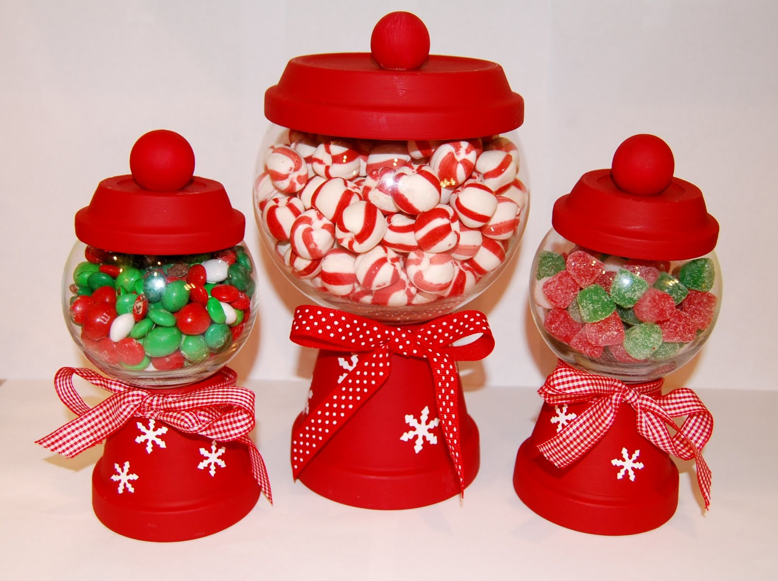 Christmas Candy Jars
 See Jane Blog Christmas Craft