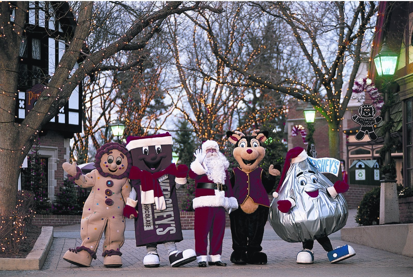 Christmas Candy Lane Hershey Pa
 Hersheypark s Christmas Candylane will feature Santa s