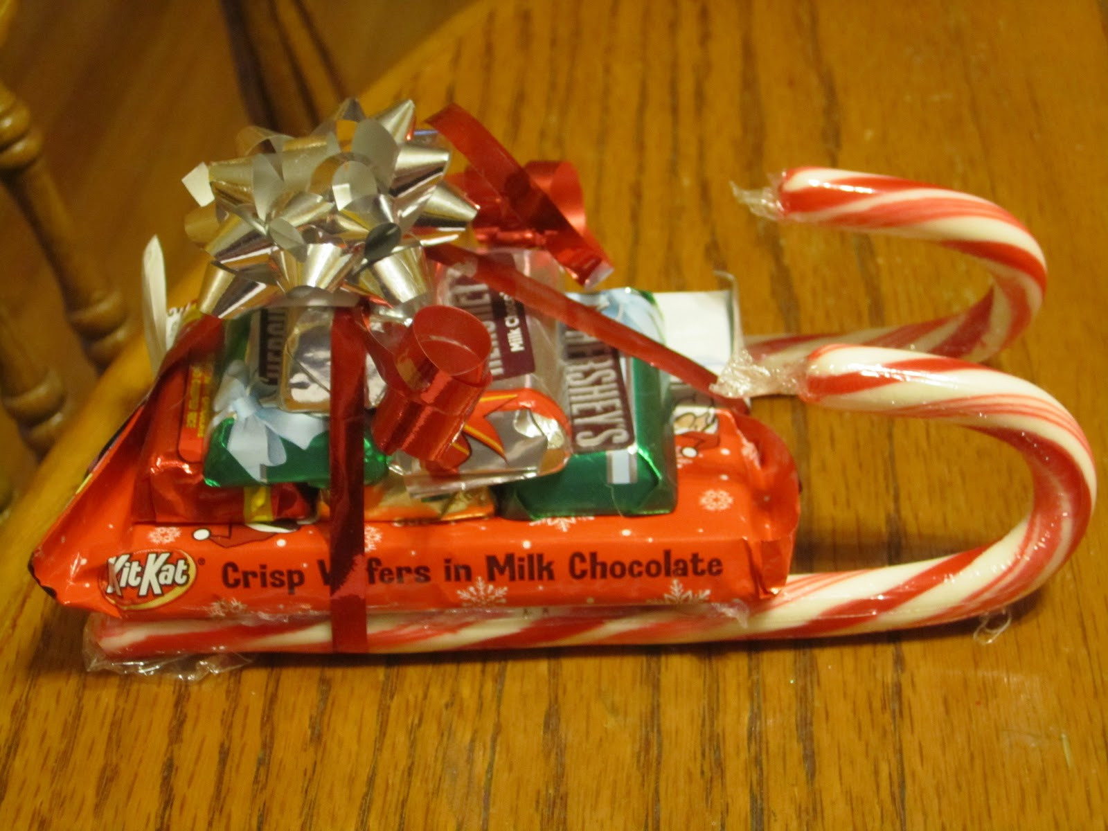 Christmas Candy Sleighs
 Creative Me Candy sleighs