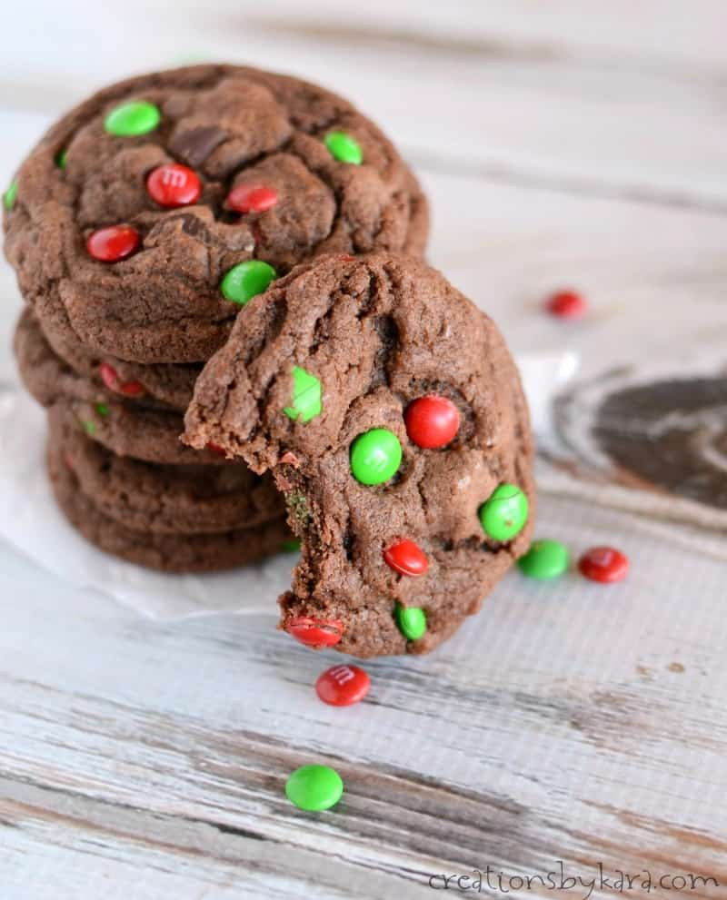 Christmas Chocolate Cookies
 M&M Chocolate Christmas Cookies Creations by Kara