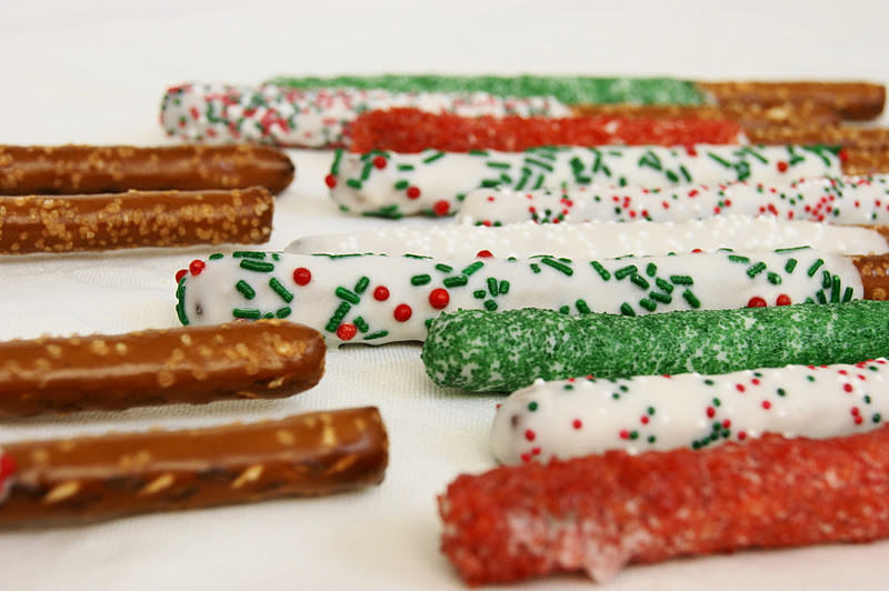 Christmas Chocolate Pretzels
 Christmas White Chocolate Dipped Pretzel Rods