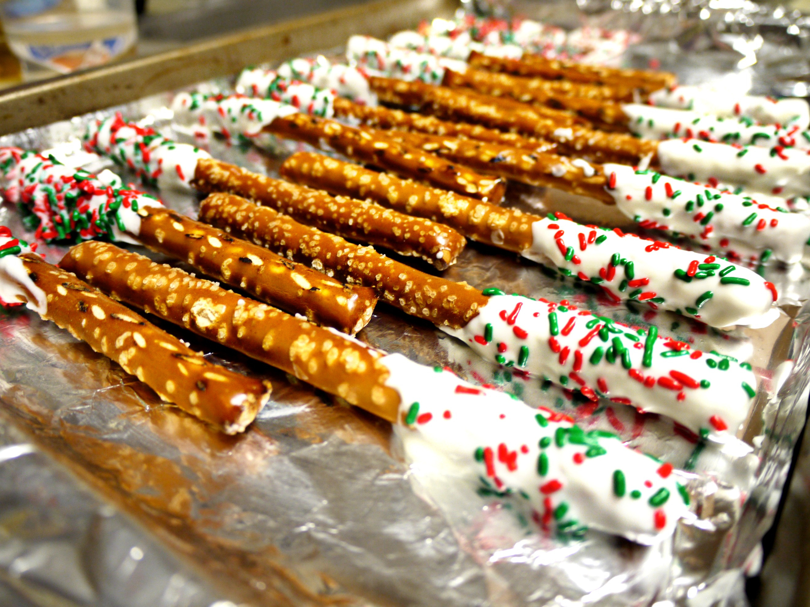 Christmas Chocolate Pretzels
 Inexpensive Christmas Craft Christmas White Chocolate