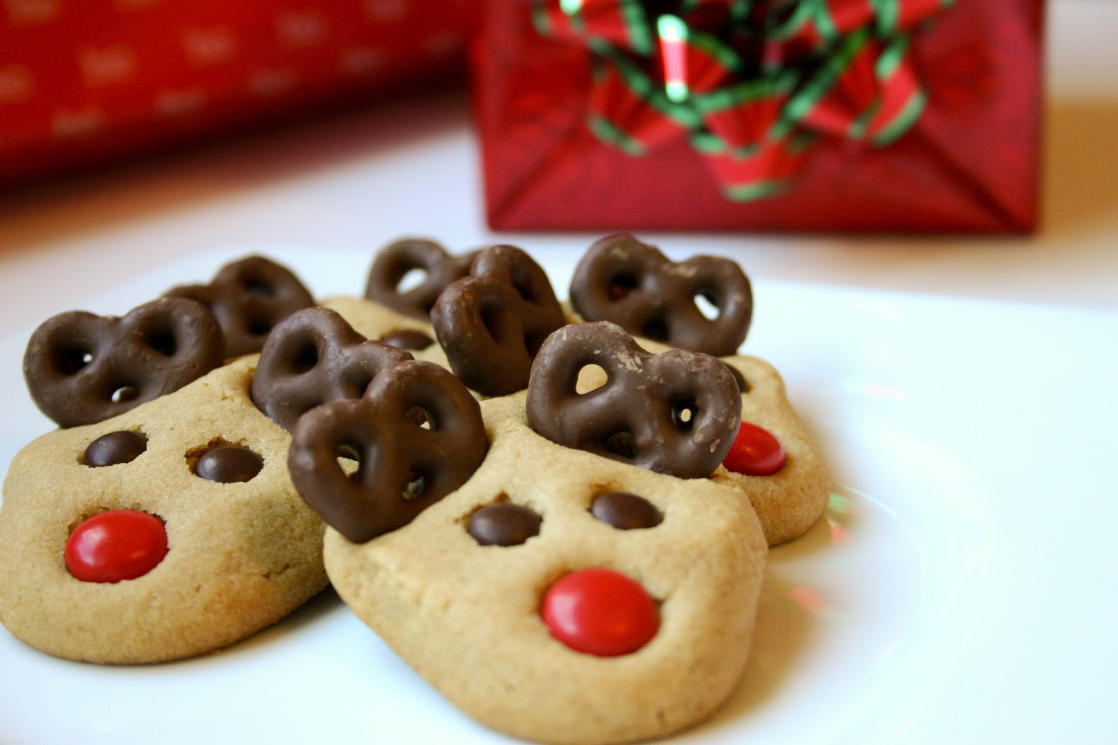 Christmas Cookies Recipes With Pictures
 Bakergirl Peanut Butter Reindeer Cookies