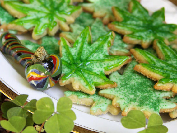 Christmas Cookies Strain
 8 Jolly Cannabis Christmas Cookie Recipes – High Times