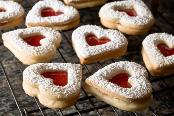 Christmas Cookies With Jam
 Holiday Cookies Using Jam Hitchhiking to Heaven