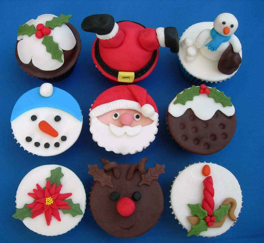 Christmas Cupcake Cakes
 Christmas Cupcakes CakeCentral